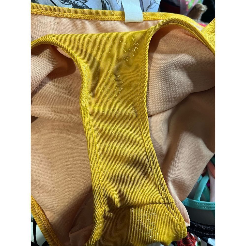 Bikini Bottom   - Picture 4 of 5